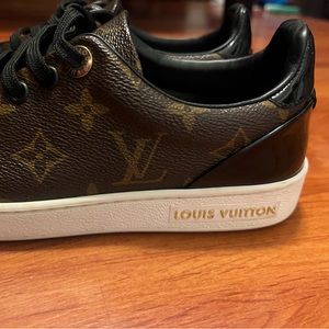 Louie Vuitton Frontrow Sneaker